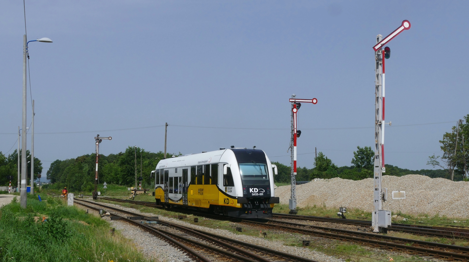 SA135-001