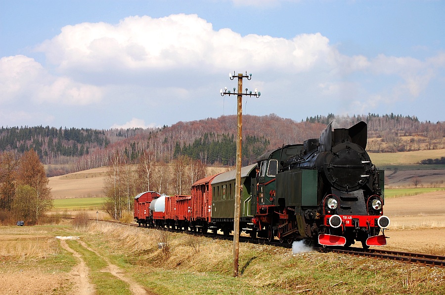 TKt48-18