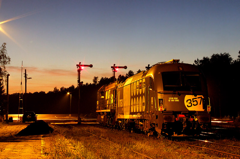 E190-050