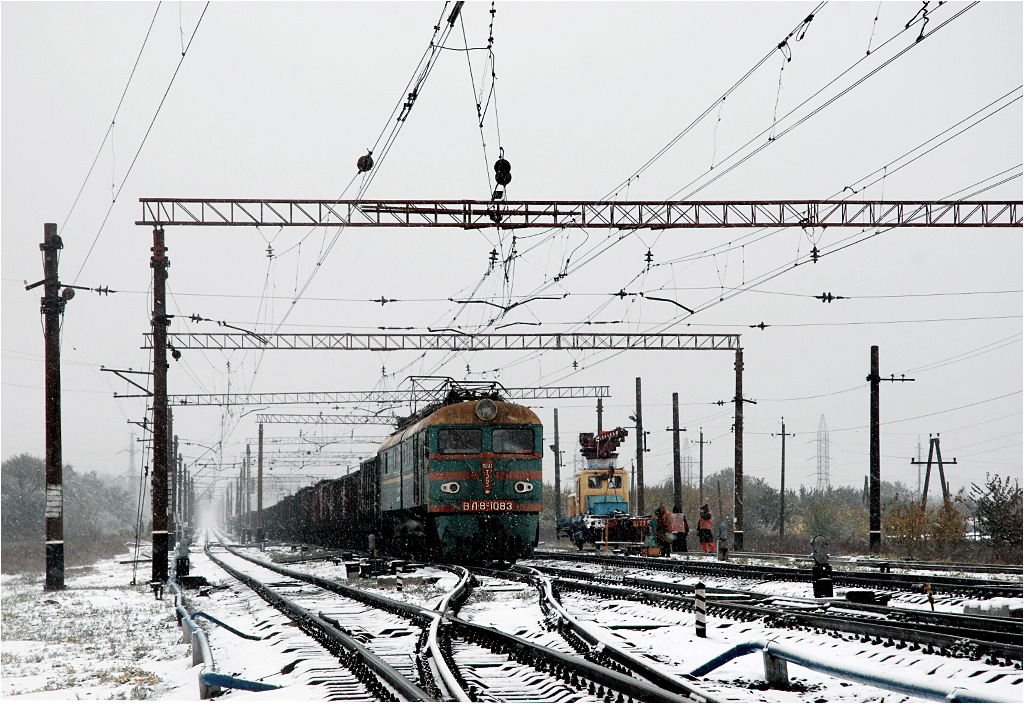 ВЛ8м-1083