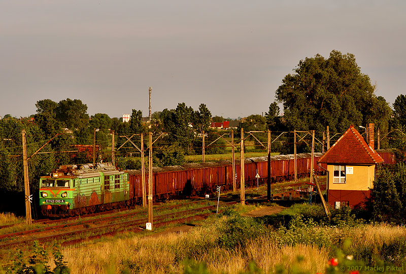 ET42-010