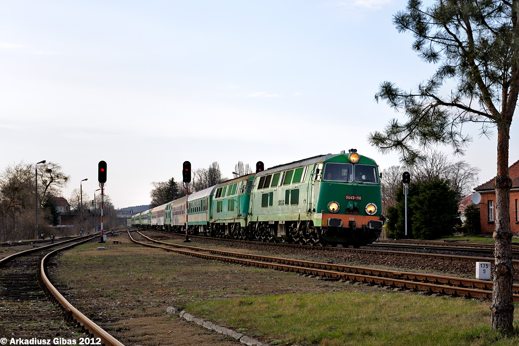 Transport SU45 na złom