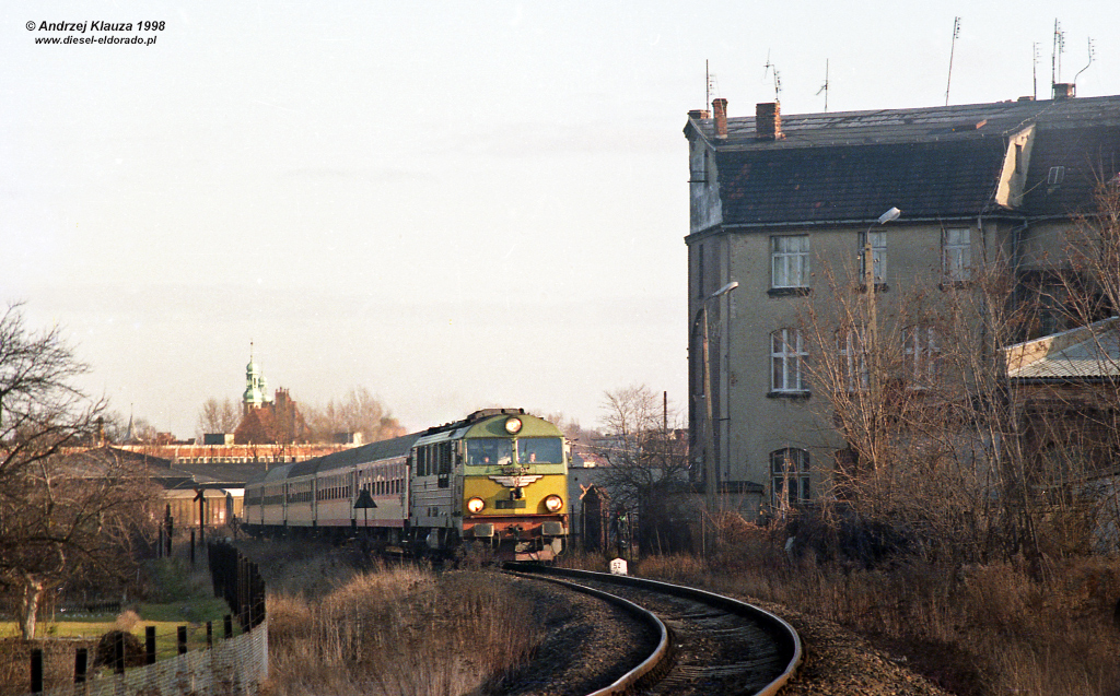 SU46-011 z Wikingiem