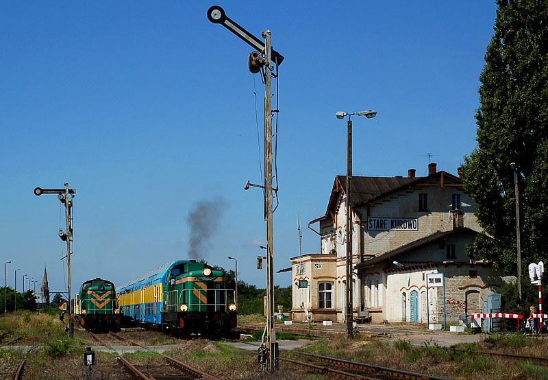 SM42-1127 & SM42-428