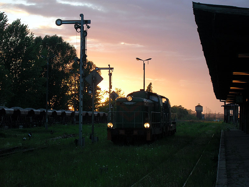 SM42-1104 + SM42-525