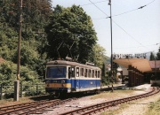 411 903