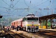 754 072-4
